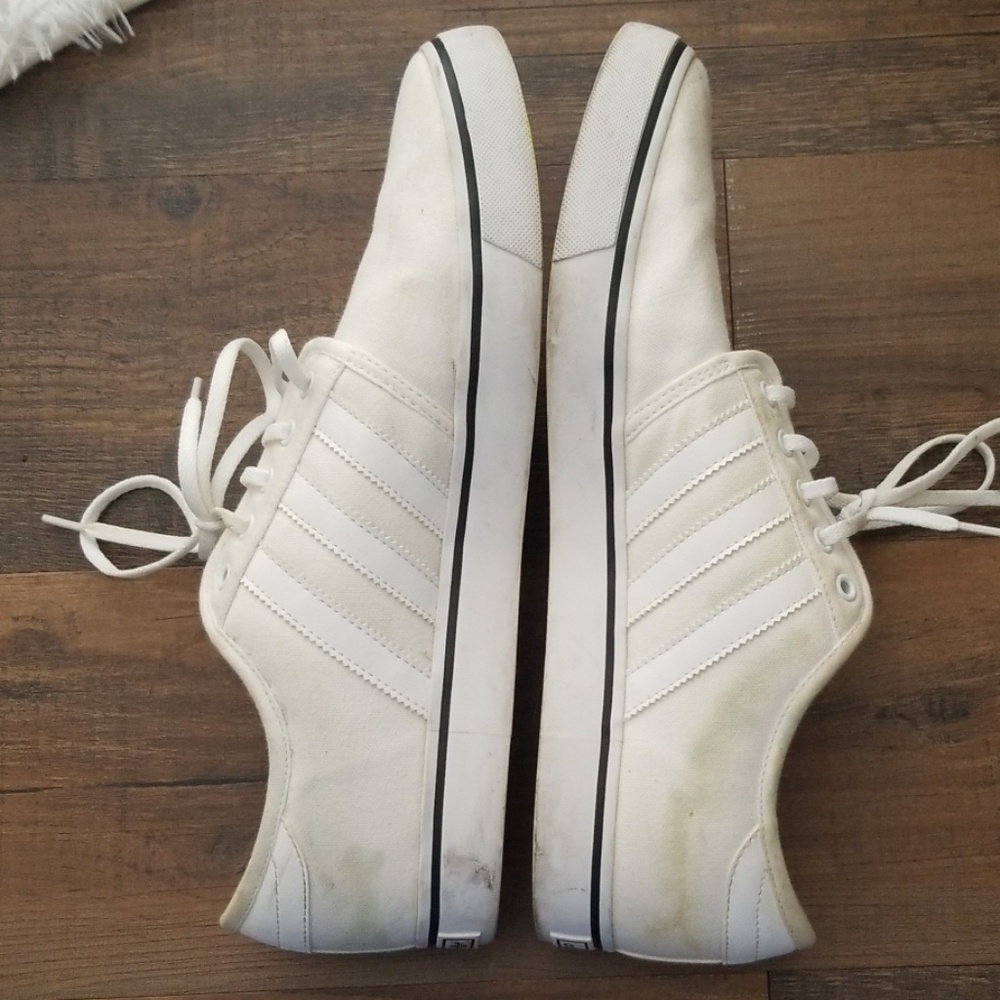Adidas White Canvas Mens 11.5 Shoes Sneakers - Picture 4 of 8